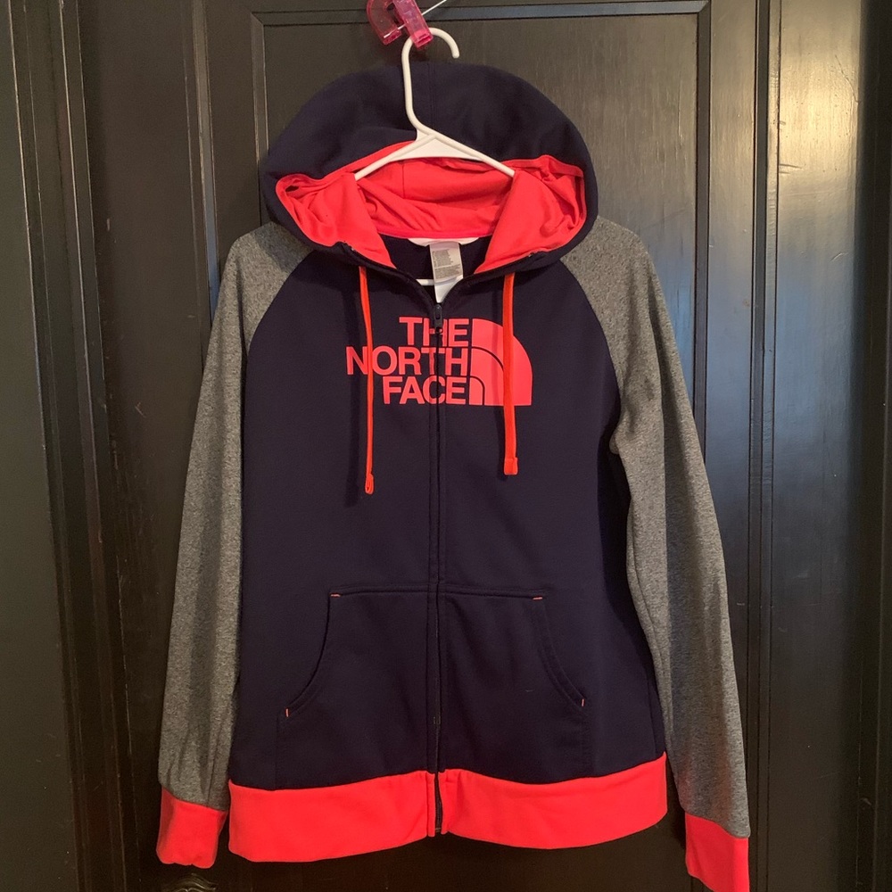 North Face Women’s Zip Up Hoodie